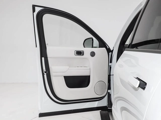 Li Auto L9 2025 Ultra Smart Rejuvenation New Edition interior photo 20 Li Auto L9 2025 Ultra Smart Rejuvenation New Edition interior photo 20