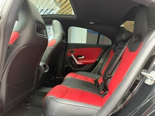 Mercedes-Benz Mercedes-AMG CLA AMG 2023 AMG CLA 35 4MATIC interior foto 13