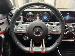 Mercedes-Benz Mercedes-AMG CLA AMG 2023 AMG CLA 35 4MATIC interior foto 16