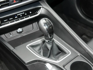 Changan Eado 2025 PLUS 1.5L Manual Deluxe Edition interior photo 14