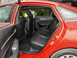 Changan Eado 2025 PLUS 1.5L Manual Deluxe Edition interior photo 16