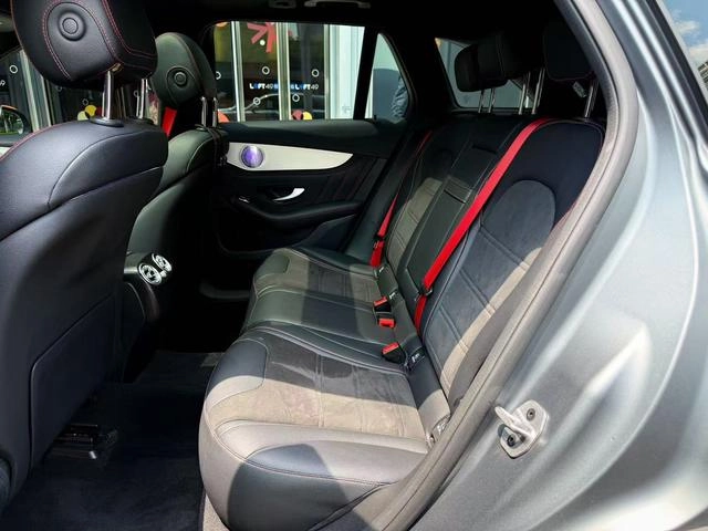 Mercedes-Benz Mercedes-AMG GLC AMG 2022 AMG GLC 43 4MATIC interior foto 11 Mercedes-Benz Mercedes-AMG GLC AMG 2022 AMG GLC 43 4MATIC interior foto 11