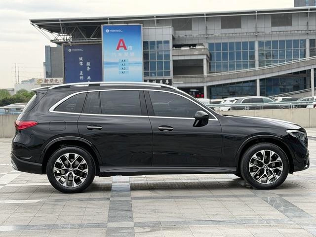 Mercedes-Benz GLC 2024 GLC 260 L 4MATIC Type de luxe 5 Siège extérieur photo 7
