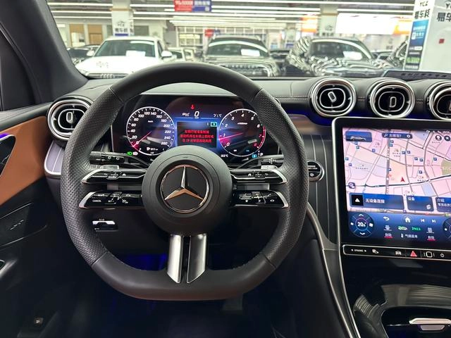 Mercedes-Benz GLC 2024 GLC 260 L 4MATIC Type de luxe 5 Siège extérieur photo 8