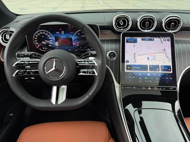 Mercedes-Benz GLC 2024 GLC 260 L 4MATIC Type de luxe 5 Siège intérieur photo 17