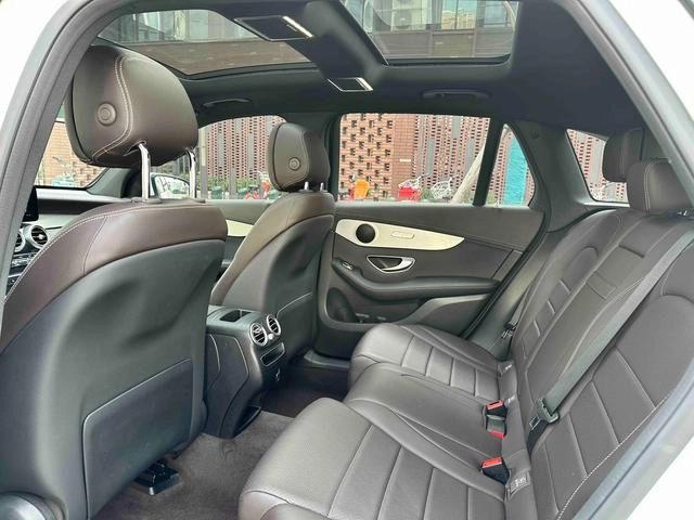 Mercedes-Benz GLC 2021 GLC 260 L 4MATIC Динамичный тип интерьер фото 13
