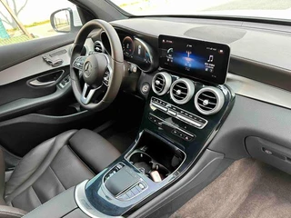 Mercedes-Benz GLC 2021 GLC 260 L 4MATIC Динамичный тип интерьер фото 15