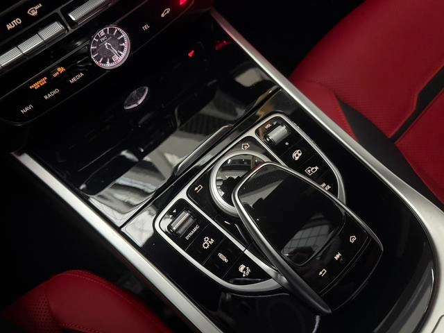 Mercedes-Benz Mercedes-AMG G-Class 2022 AMG G 63 interior foto 19 Mercedes-Benz Mercedes-AMG G-Class 2022 AMG G 63 interior foto 19