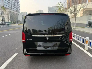 Mercedes-Benz V-Class 2022 V 260 Премиум-версия интерьер фото 8