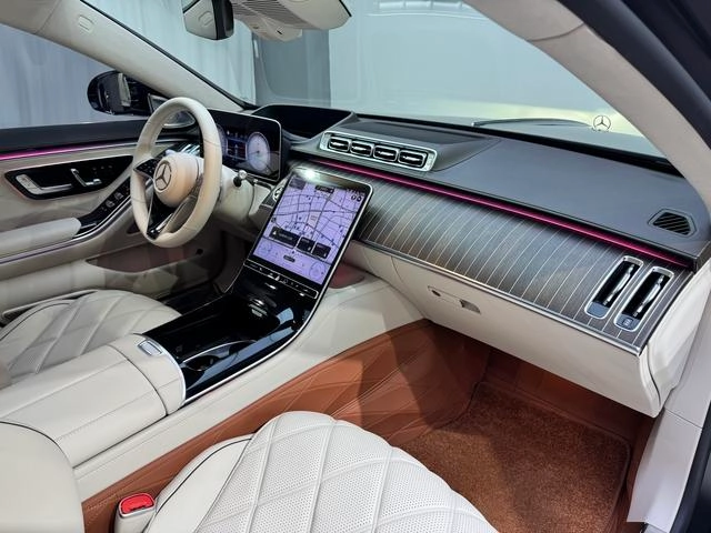Mercedes-Benz Mercedes-Maybach S-Class 2023 S 680 4MATIC interior foto 10 Mercedes-Benz Mercedes-Maybach S-Class 2023 S 680 4MATIC interior foto 10