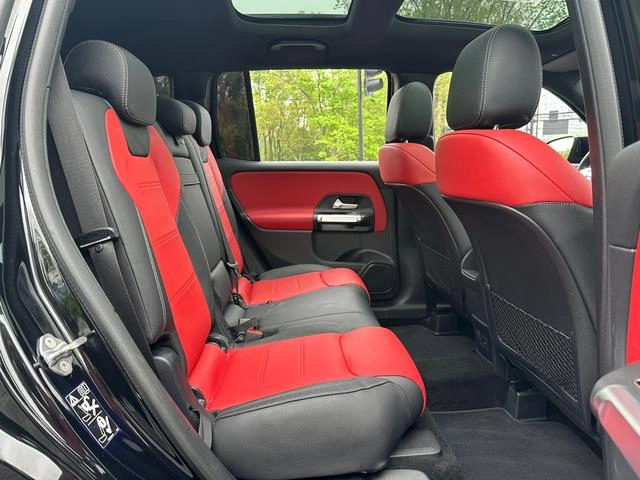 Mercedes-Benz Mercedes-AMG GLB AMG 2023 AMG GLB 35 4MATIC exterior foto 9 Mercedes-Benz Mercedes-AMG GLB AMG 2023 AMG GLB 35 4MATIC exterior foto 9