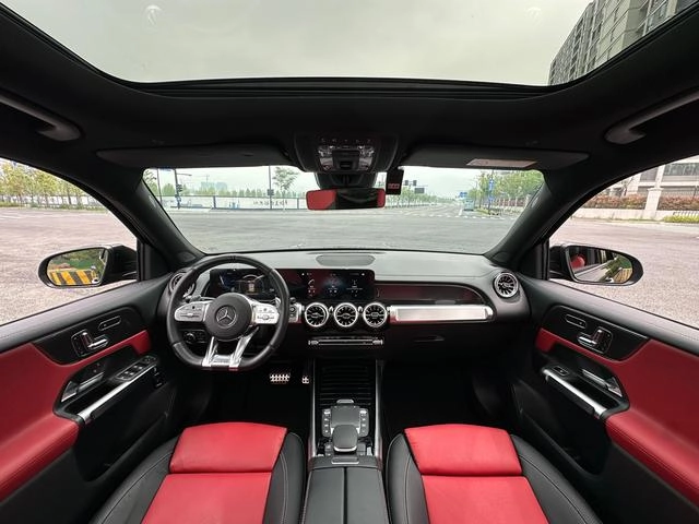 Mercedes-Benz Mercedes-AMG GLB AMG 2023 AMG GLB 35 4MATIC interior foto 11 Mercedes-Benz Mercedes-AMG GLB AMG 2023 AMG GLB 35 4MATIC interior foto 11