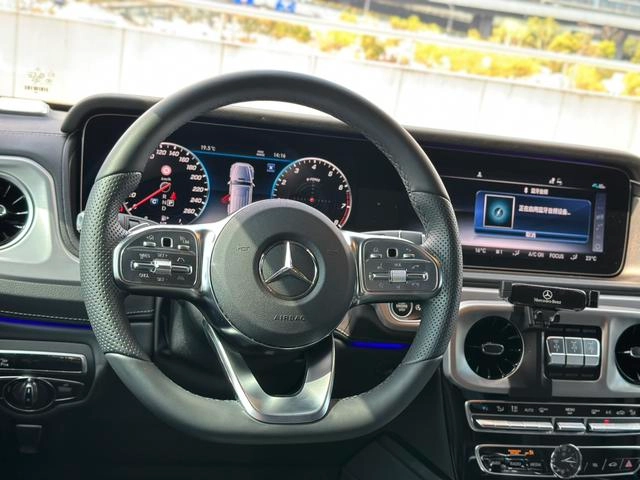 Mercedes-Benz G-Class 2024 G 350 интерьер фото 10