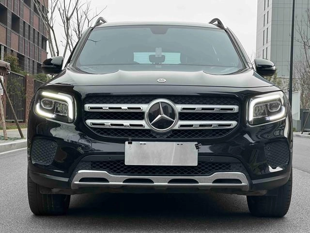 Mercedes-Benz GLB 2021 GLB 200 Estilo de moda exterior foto 2