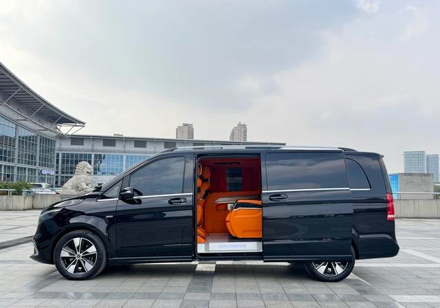 Mercedes-Benz V-Class 2022 V 260 L Длинная колесная база экстерьер фото 5