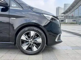 Mercedes-Benz V-Class 2022 V 260 L Длинная колесная база интерьер фото 14