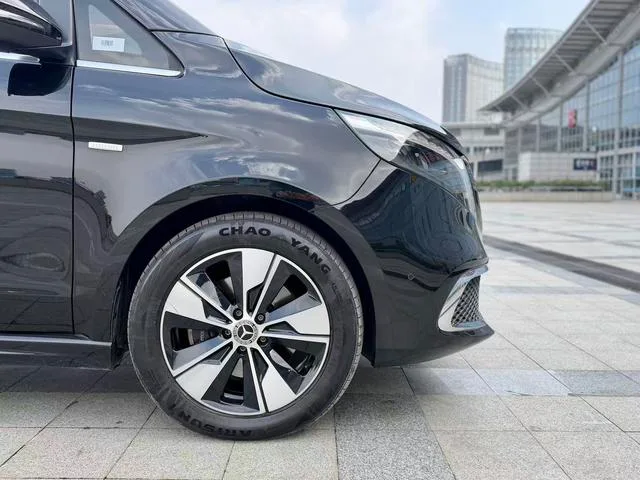 Mercedes-Benz V-Class 2022 V 260 L Длинная колесная база интерьер фото 14