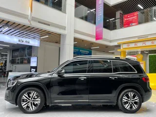 Mercedes-Benz GLB 2024 GLB 220 Dynamic exterior photo 9 Mercedes-Benz GLB 2024 GLB 220 Dynamic exterior photo 9