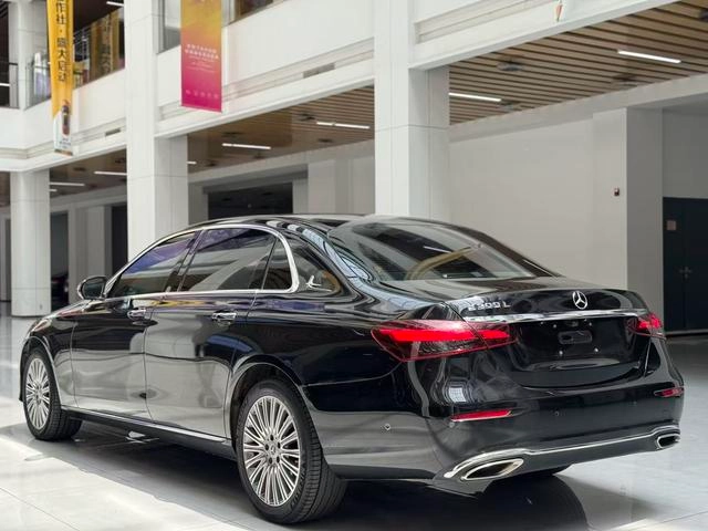 Mercedes-Benz E-Class 2023 E 300 L Fashionable Passenger car exterior photo 7 Mercedes-Benz E-Class 2023 E 300 L Fashionable Passenger car exterior photo 7