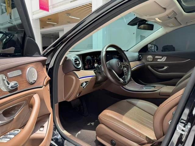 Mercedes-Benz E-Class 2023 E 300 L Fashionable Passenger car exterior photo 9 Mercedes-Benz E-Class 2023 E 300 L Fashionable Passenger car exterior photo 9