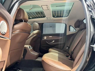 Mercedes-Benz E-Class 2023 E 300 L Fashionable Passenger car interior photo 15 Mercedes-Benz E-Class 2023 E 300 L Fashionable Passenger car interior photo 15