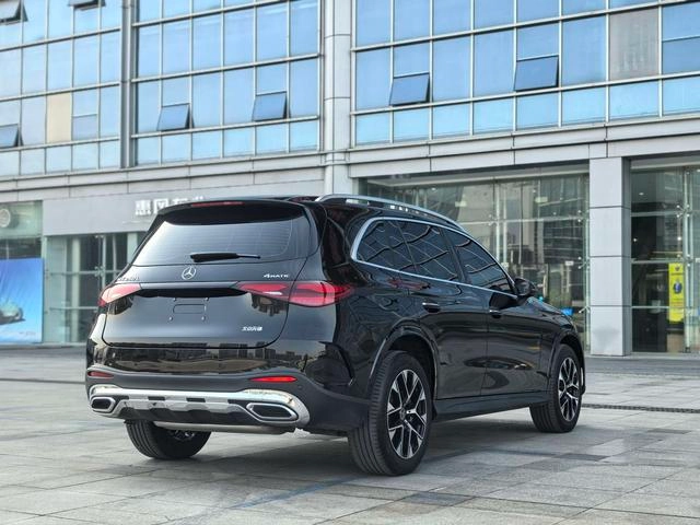 Mercedes-Benz GLC 2023 GLC 260 L 4MATIC Luxury type 5 seat exterior photo 7