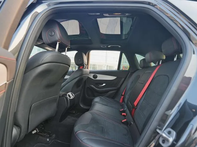 Mercedes-Benz Mercedes-AMG GLC AMG 2022 AMG GLC 43 4MATIC interior photo 11