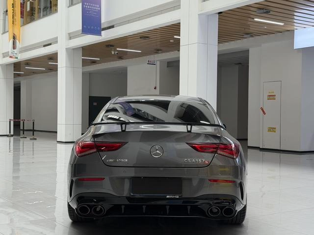 Mercedes-Benz Mercedes-AMG CLA AMG 2023 AMG CLA 35 4MATIC exterior foto 5 Mercedes-Benz Mercedes-AMG CLA AMG 2023 AMG CLA 35 4MATIC exterior foto 5