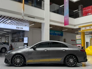 Mercedes-Benz Mercedes-AMG CLA AMG 2023 AMG CLA 35 4MATIC exterior foto 9 Mercedes-Benz Mercedes-AMG CLA AMG 2023 AMG CLA 35 4MATIC exterior foto 9