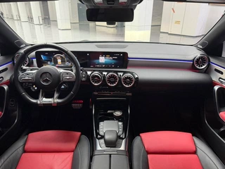 Mercedes-Benz Mercedes-AMG CLA AMG 2023 AMG CLA 35 4MATIC interior foto 15 Mercedes-Benz Mercedes-AMG CLA AMG 2023 AMG CLA 35 4MATIC interior foto 15