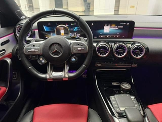 Mercedes-Benz Mercedes-AMG CLA AMG 2023 AMG CLA 35 4MATIC interior foto 16 Mercedes-Benz Mercedes-AMG CLA AMG 2023 AMG CLA 35 4MATIC interior foto 16