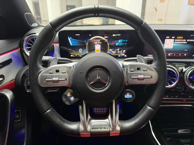 Mercedes-Benz Mercedes-AMG CLA AMG 2023 AMG CLA 35 4MATIC interior foto 17 Mercedes-Benz Mercedes-AMG CLA AMG 2023 AMG CLA 35 4MATIC interior foto 17