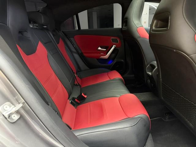 Mercedes-Benz Mercedes-AMG CLA AMG 2023 AMG CLA 35 4MATIC interior foto 18 Mercedes-Benz Mercedes-AMG CLA AMG 2023 AMG CLA 35 4MATIC interior foto 18