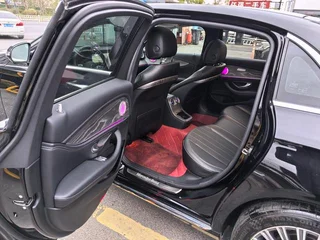 Mercedes-Benz E-Class 2022 Reforma E 300 L Estilo de moda Coche interior foto 9 Mercedes-Benz E-Class 2022 Reforma E 300 L Estilo de moda Coche interior foto 9
