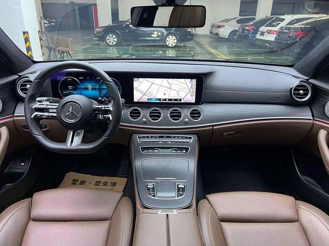 Mercedes-Benz E-Class 2022 Segundo cambio E 300 L De lujo Coche deportivo interior foto 13 Mercedes-Benz E-Class 2022 Segundo cambio E 300 L De lujo Coche deportivo interior foto 13