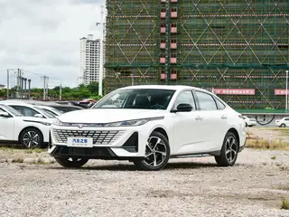 Changan Eado 2026 Fourth generation 1.5T 500Bar Pleasant Type exterior photo 9