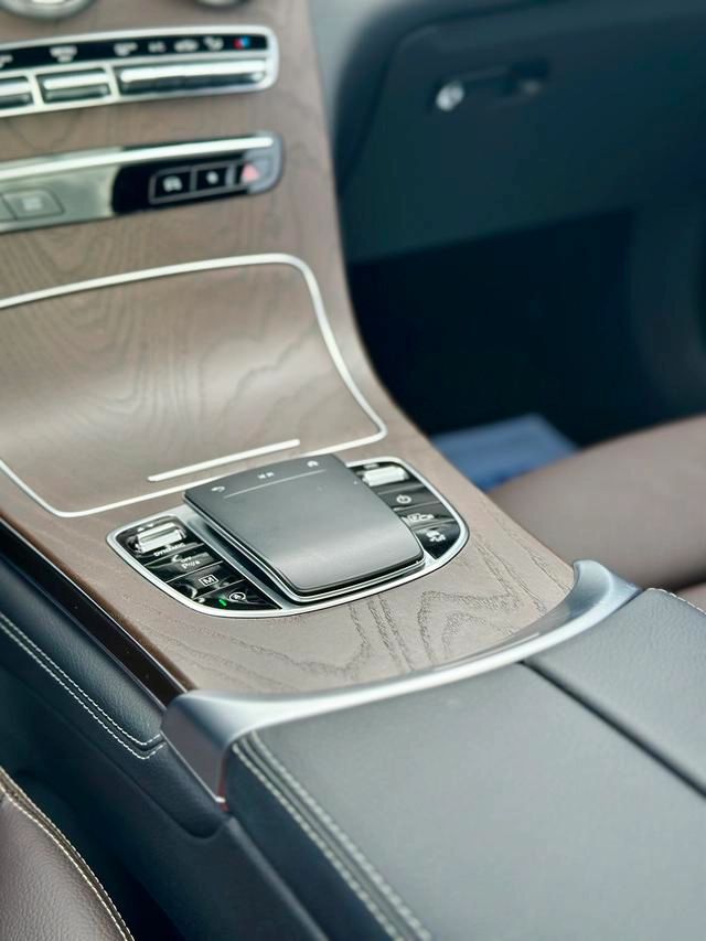 Mercedes-Benz GLC 2022 Reforma GLC 300 L 4MATIC De lujo interior foto 17 Mercedes-Benz GLC 2022 Reforma GLC 300 L 4MATIC De lujo interior foto 17