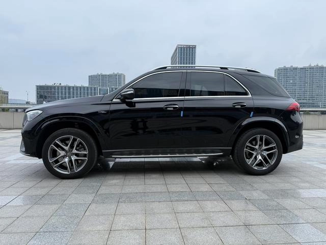 Mercedes-Benz GLE AMG 2024 AMG GLE 53 4MATIC exterior foto 4