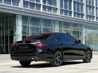 Mercedes-Benz E-Class (Imported) 2022 E 260 Fashion Sports Edition interior photo 13 Mercedes-Benz E-Class (Imported) 2022 E 260 Fashion Sports Edition interior photo 13