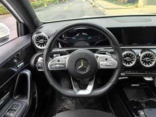 Mercedes-Benz A-Class 2021 A 200 L Спортивный седан Модная версия интерьер фото 9 Mercedes-Benz A-Class 2021 A 200 L Спортивный седан Модная версия интерьер фото 9