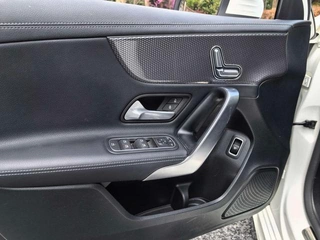 Mercedes-Benz A-Class 2021 A 200 L Спортивный седан Модная версия интерьер фото 14 Mercedes-Benz A-Class 2021 A 200 L Спортивный седан Модная версия интерьер фото 14