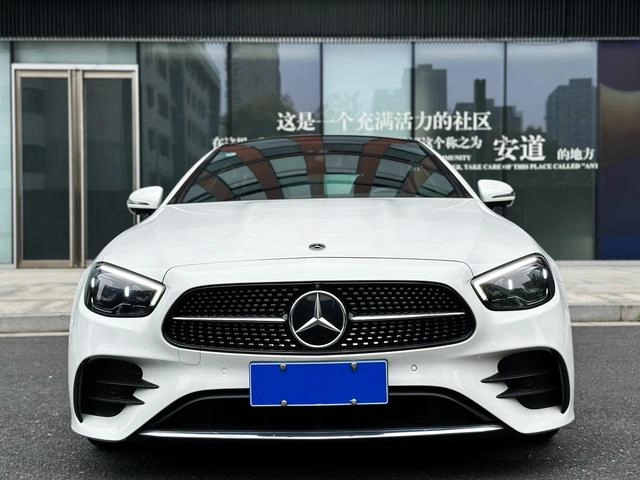 Mercedes-Benz E-Class (Imported) 2021 E 300 Coupé exterior foto 2 Mercedes-Benz E-Class (Imported) 2021 E 300 Coupé exterior foto 2