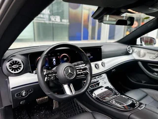 Mercedes-Benz E-Class (Imported) 2021 E 300 Coupé interior foto 8 Mercedes-Benz E-Class (Imported) 2021 E 300 Coupé interior foto 8