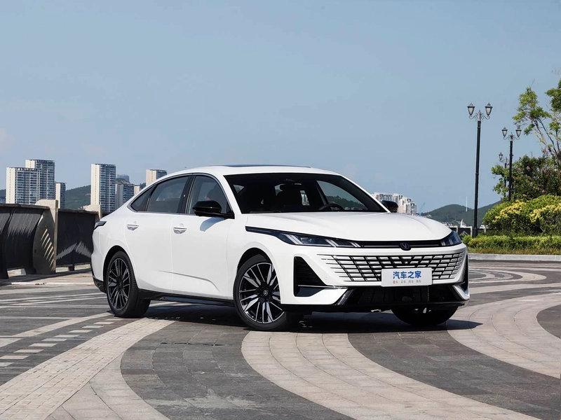 Changan Eado 2026 Fourth generation 1.5T 500Bar Pleasant Type exterior photo 8