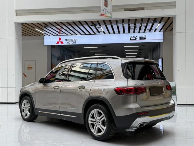 Mercedes-Benz GLB 2022 Restyling GLB 200 Dynamic exterior photo 6 Mercedes-Benz GLB 2022 Restyling GLB 200 Dynamic exterior photo 6