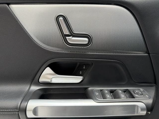 Mercedes-Benz GLB 2022 Restyling GLB 200 Dynamic exterior photo 10 Mercedes-Benz GLB 2022 Restyling GLB 200 Dynamic exterior photo 10