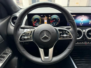 Mercedes-Benz GLB 2022 Restyling GLB 200 Dynamic interior photo 16 Mercedes-Benz GLB 2022 Restyling GLB 200 Dynamic interior photo 16