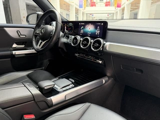 Mercedes-Benz GLB 2022 Restyling GLB 200 Dynamic interior photo 19 Mercedes-Benz GLB 2022 Restyling GLB 200 Dynamic interior photo 19