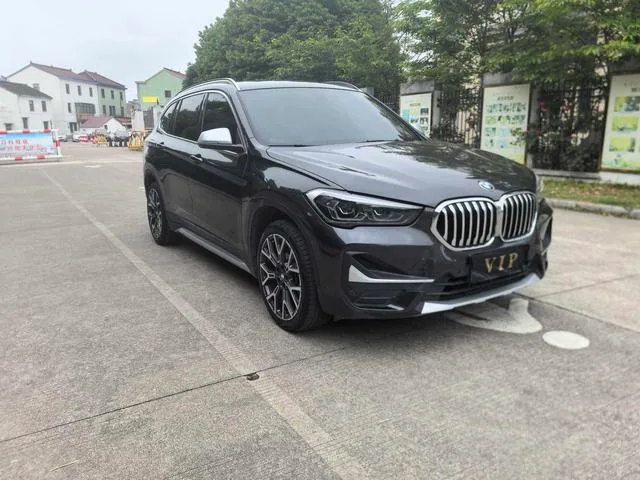 BMW X1 2021 Restyling xDrive25Li Premium Class exterior photo 3