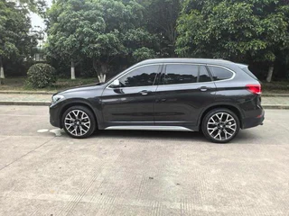 BMW X1 2021 Restyling xDrive25Li Premium Class interior photo 7